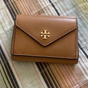 Tory Burch pebbled leather wallet